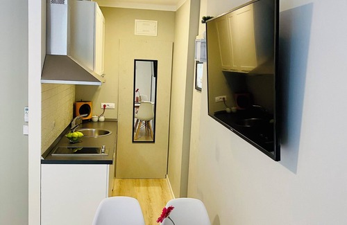 Mejasi Apartment | Lux stay in Split apartment with beautiful garden away from noise and crowds