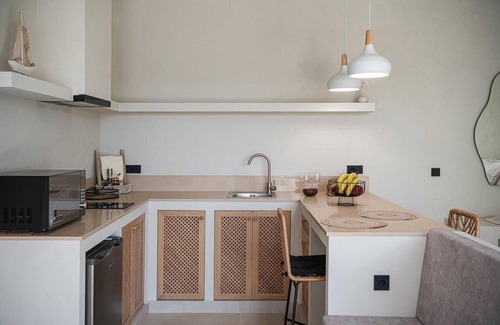 Daratsos House | Lux Suite with Jacuzzi Near Beach