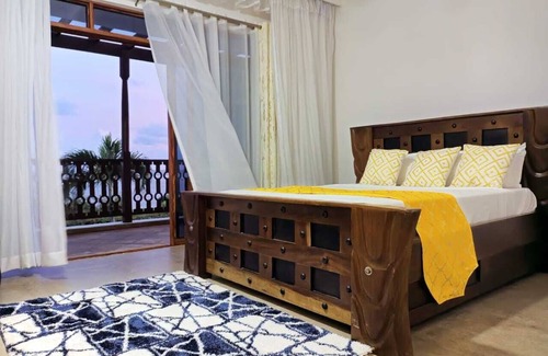 Mtwapa House | Lux Suites Sultan Palace Town Houses
