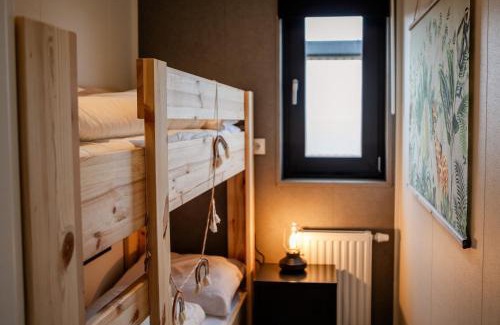 Waarde Ski Chalet | Luxe chalet op minicamping in waarde met sauna