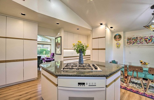 Mount Helix Villa | Luxe El Cajon Oasis w/Pool, Fire Pit & Pavilion