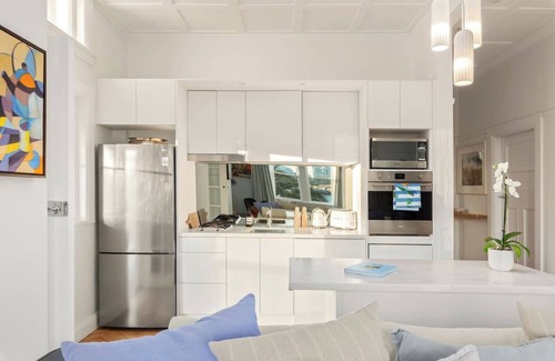 North Sydney Apartment | Luxe Lavender Bay An Iconic Couples Nest