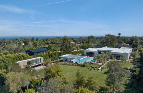 Central Malibu House | Luxe Private Pool w/Ocean Views near Point Dume