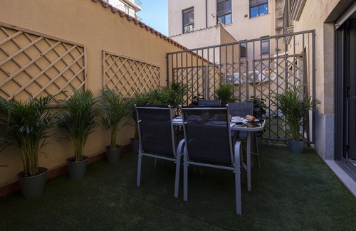 Centro Apartment | Luxor Torre del Clavero Apartments - 2 bedrooms with garden