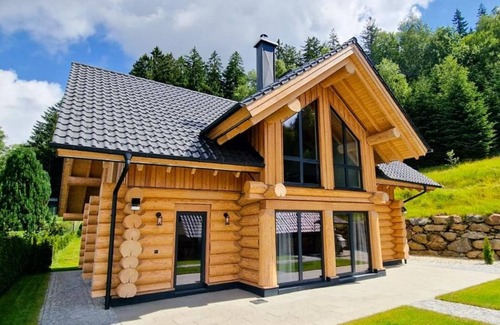 Bodenmais Apartment | Luxuriöses Chalet 160 qm mit Zirbenholzsauna und Whirlpool