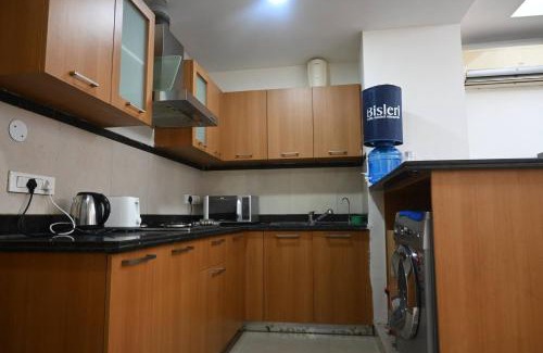 Gurugram Apartment | Luxurious 1BHK Apartment in Gurgaon with Shared Pool and BBQ Area