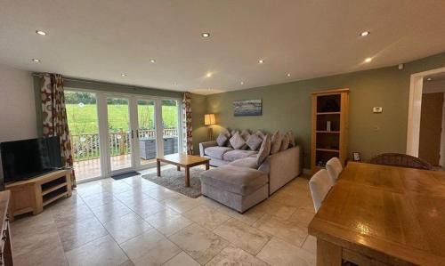 St Austell House | Luxurious 4 Bedroom New England Style Villa - Trewhiddle Villa 18