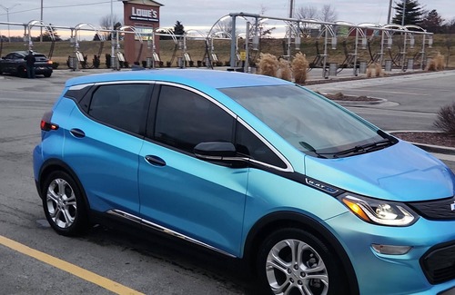 Overland Park House | Luxurious 4BD3.5BA Spacious Game Room Loft Big Yard