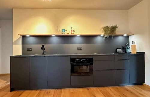 Bayreuth Apartment | Luxurious 5-star vacation apartment (90 m2) with balcony