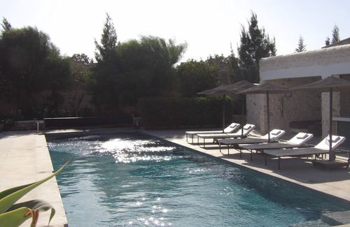 Ghazoua Villa | Luxurious air-conditioned villa Les Agaves