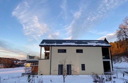 Premstatten bei Vasoldsberg House | Luxurious and roomy vacation home with sauna