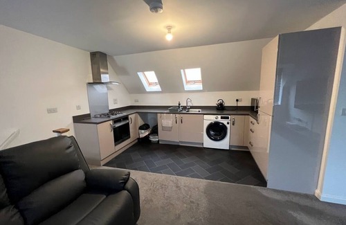 Patchway Apartment | Luxurious Apartment Close to Cribbs Causeway Mall