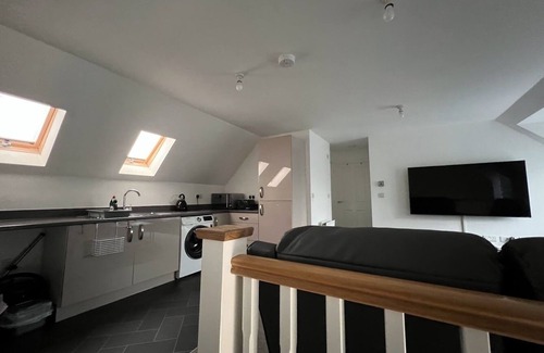 Patchway Apartment | Luxurious Apartment Close to Cribbs Causeway Mall