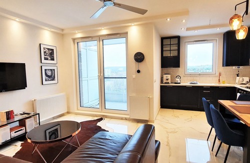 Przymorze Apartment | LUXURIOUS APARTMENT IN A DIRECT SEA LOCATION WITH FASCINATING VIEWS!