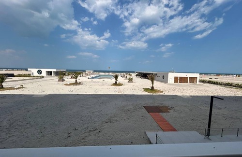 Constanta Apartment | Luxurious apartment on the beach in Romania