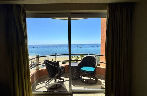 Los Barriles Condo | Luxurious Beachfront Villa with Stunning Sea Views, Modern Amenities -New Owners