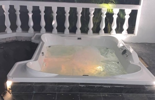 Jolly Harbour Villa | Luxurious Caribbean Villa with in built jacuzzi