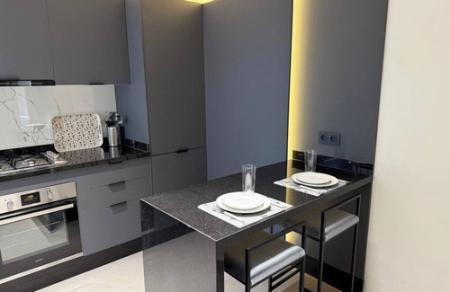 RACINE EXTENSION Apartment | Luxurious central apartment not overlooked