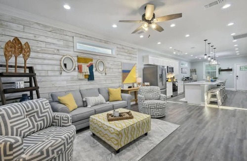Bay St Louis Ski Chalet | Luxurious Coastal Retreat for up to 22 Guests!