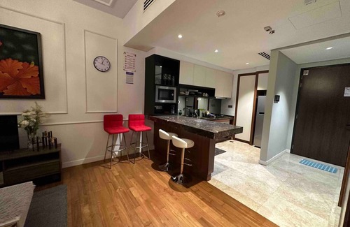 Kuala Lumpur City Centre Condo | Luxurious Condo in Heart of Kuala Lumpur with Rooftop Garden