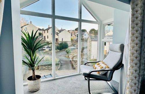 Kirkby Lonsdale House | Luxurious, Contemporary Detached Holiday Home on a quiet cul-de-sac