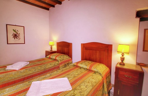Petrognano House | Luxurious Farmhouse in Rufina with Terrace