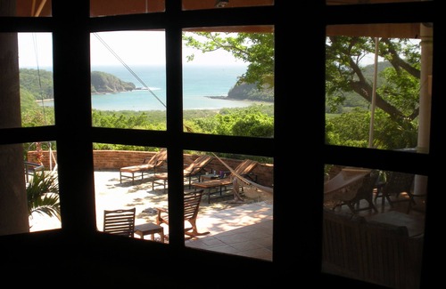 Los Miradores House | Luxurious Four Bedroom Home W/Ocean Views And 45,000 Gallon Pool