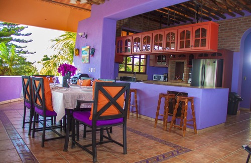 Los Miradores House | Luxurious Four Bedroom Home W/Ocean Views And 45,000 Gallon Pool