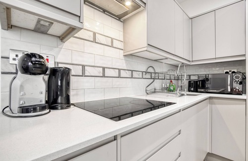 Southfields House | Luxurious Getaway 3BR 3BA House