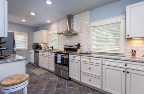 Winston - Salem House | Luxurious, Historic 4BR Home in Downtown Winston