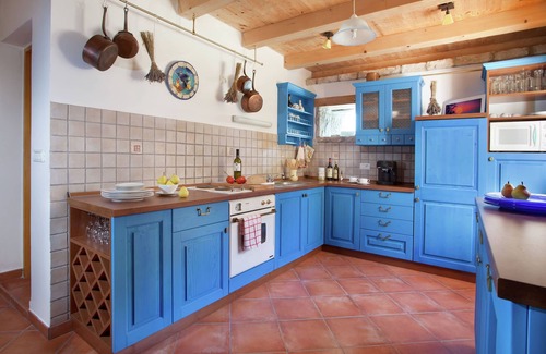 Puntera House | Luxurious Holiday Home in Barban with Private Pool