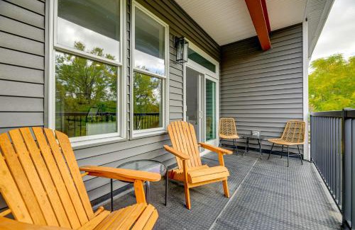 Akron Apartment | Luxurious Litfin Loft On Main Street in Akron