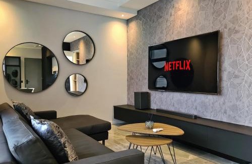 Menlyn Apartment | Luxurious Menlyn Maine 1 Bedroom on 12th Floor with Stunning Views & No Load Shedding