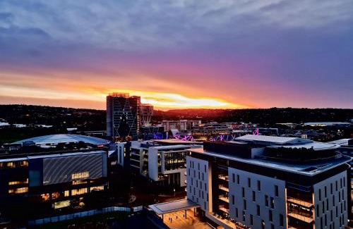 Menlyn Apartment | Luxurious Menlyn Maine 1 Bedroom on 12th Floor with Stunning Views & No Load Shedding