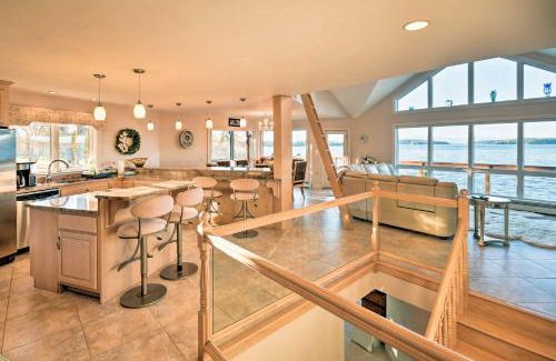 East Sullivan House | Luxurious Oceanfront Flanders Bay Home with Kayaks!