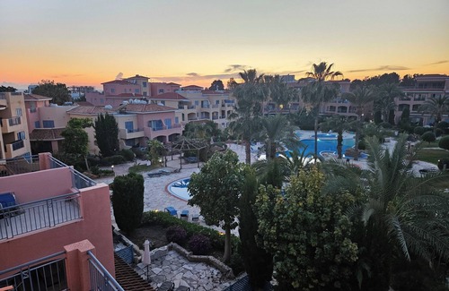 Paphos Apartment | Luxurious Penthouse with Spacious Terrace in Limnaria Gardens, Paphos