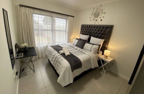 Greater Johannesburg Metropolitan Area Apartment | Luxurious, refreshing and charming place in Northgate, Johannesburg