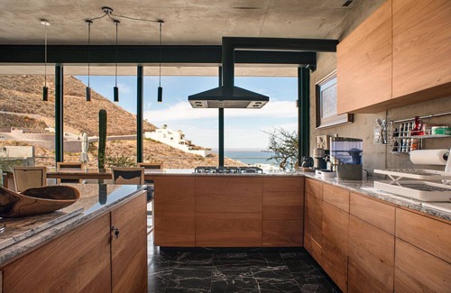 La Paz Villa | Luxurious Residence with Panoramic Views to the Sea of Cortés