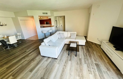 East Ocean Ave Apartment | Luxurious Resort Style 2/2 Condo in charming Lantana.