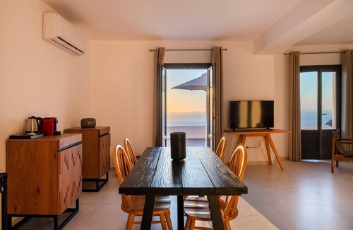 Imerovigli Villa | Luxurious Santorini Escape | Villa Imerovigli | Private Infinity Pool |.