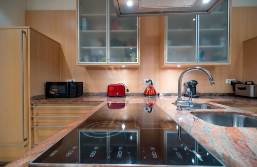 Urbanizacion el Rosario Villa | Luxurious southeast-facing villa with 5 bedrooms, heated pool, BBQ, sea views