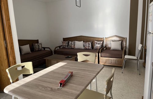 Sqanes Apartment | Luxurious studio 10 minutes from the beach