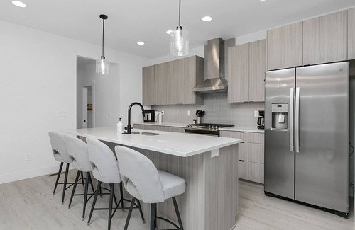 Southeast Boise House | Luxurious Townhome Near BSU/Downtown!