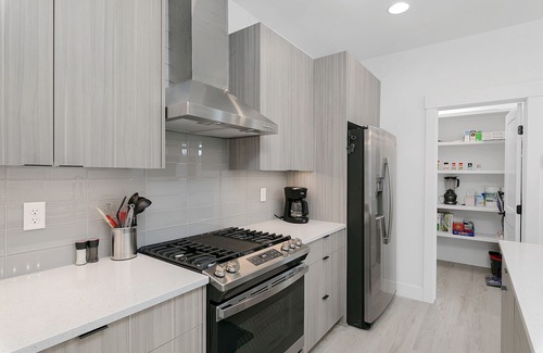 Southeast Boise House | Luxurious Townhome Near BSU/Downtown!