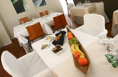 Pjescana Uvala Apartment | Luxurious villa in a top location, only 60 m from the pebble beach.