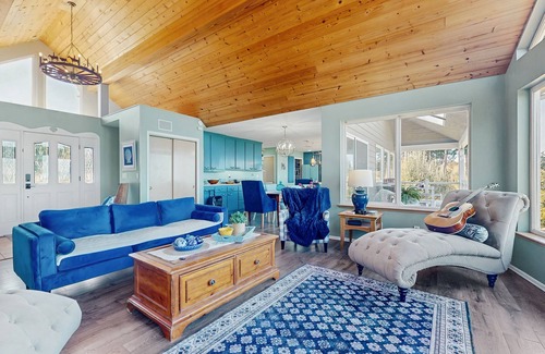 Hansville House | Luxurious water view home surrounded by wildlife and a private hot tub