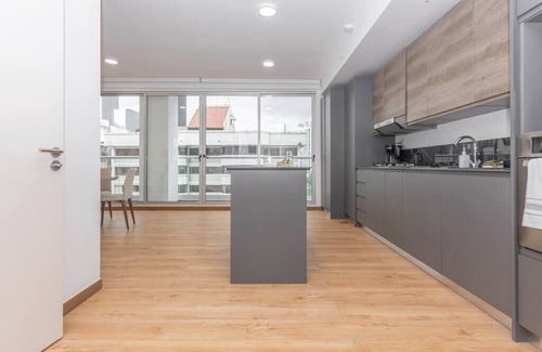 Marbella Condo | Luxury 1 bedroom apt free parking and balcony