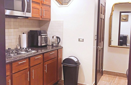 Franklin Park House | Luxury 1-bedroom with WiFi, AC in charming Franklin Park