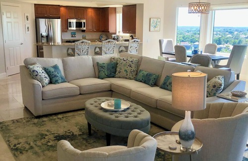 Bonita Springs Condo | Luxury 10th Floor Coastal Condo- 3BR/3.5BA Private Beach & Resort Amenities!