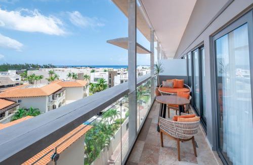 Zazil-ha Apartment | Luxury 1BR condo-Amazing Oceanviews Prime location close to beach